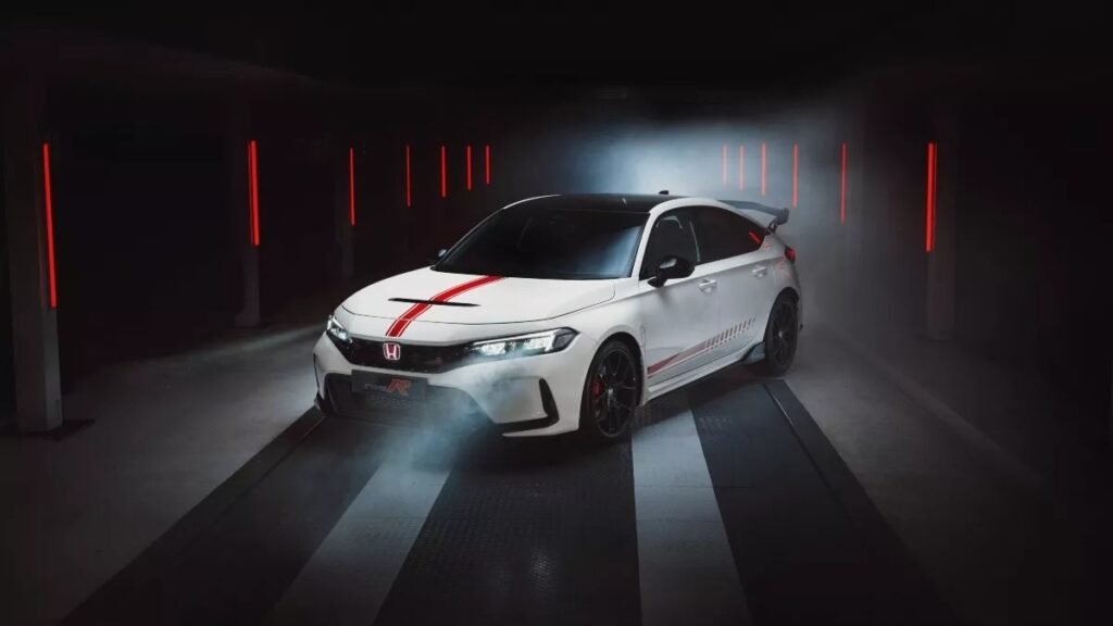 Honda Civic Type R Ultimate Edition: Το φινάλε ενός μοναδικού hot-hatch ...